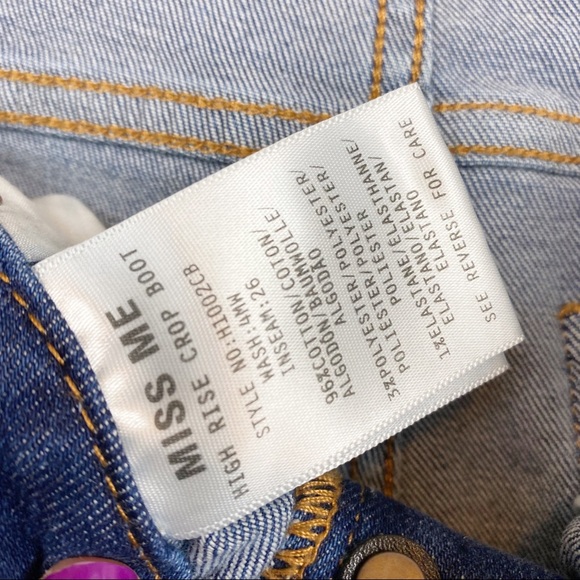 Miss Me • Button Front Basic Crop Boot Jeans - Picture 9 of 15